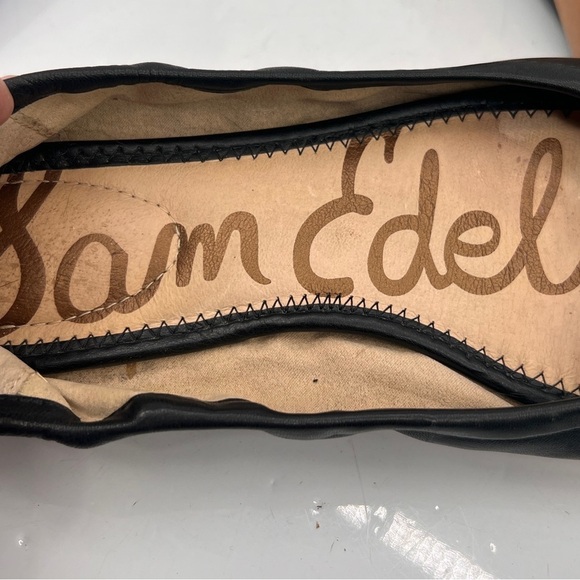 Sam Edelman Black Leather Logo Charm Ballet Flats Size 8.5 Women’s - Picture 2 of 10